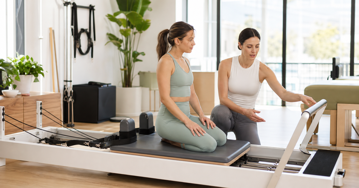 Premier cours de Pilates Reformer : quoi vérifier avant de réserver